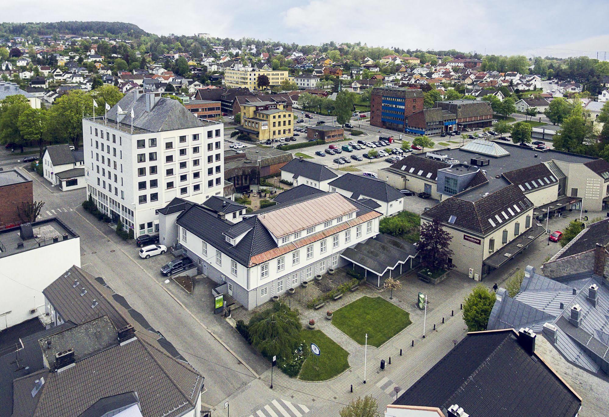 Hotell Vic Porsgrunn Esterno foto